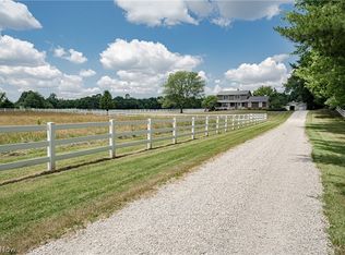 2525 Wright Rd NW, Uniontown, OH 44685