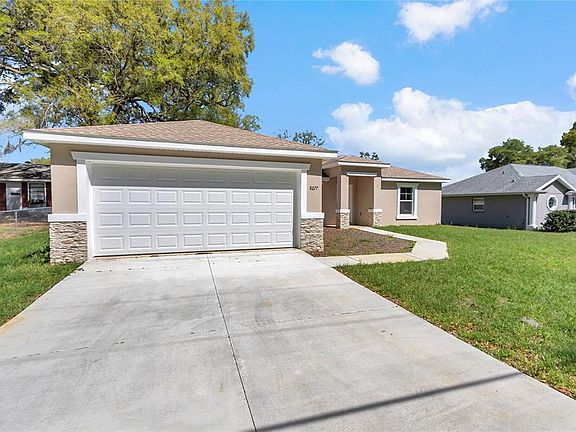 4th image of 8677 SE 157th Pl