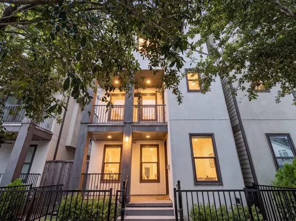 1104 W 22nd St, Houston, TX 77008