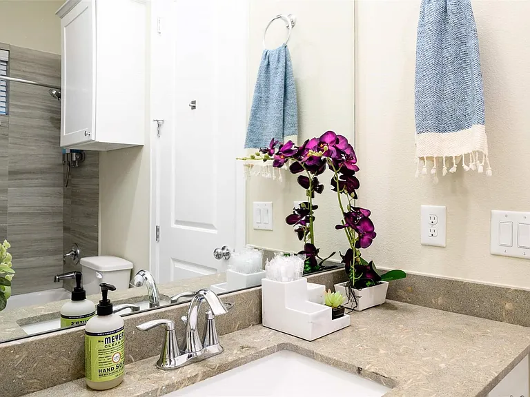 2105 Naomi St #B — Photo 19