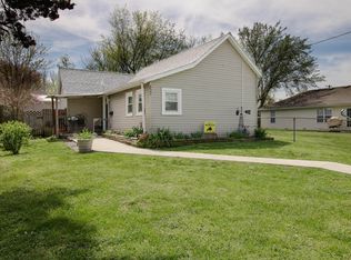 822 W Chicago St, Springfield, MO 65803