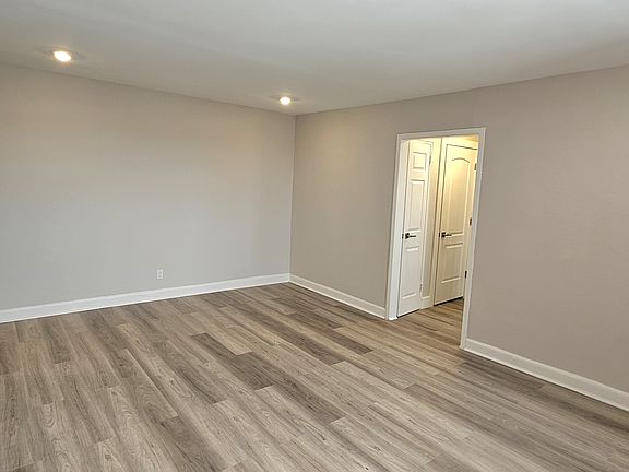 5th image of 7200 John F Kennedy Blvd E #5G