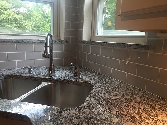 4th image of 509 NW 29th St