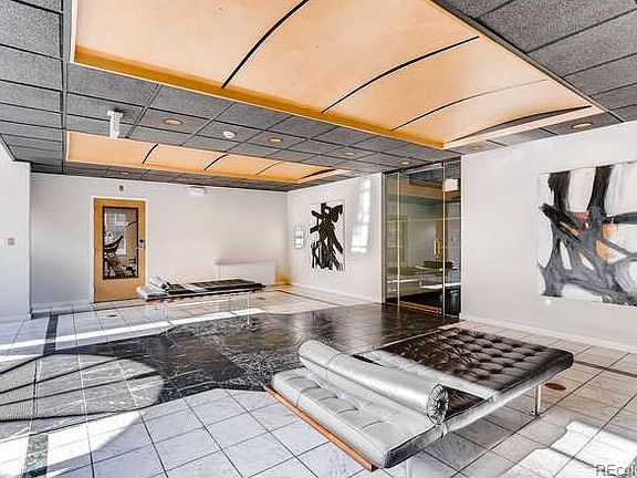 5th image of 789 N Clarkson St APT 305