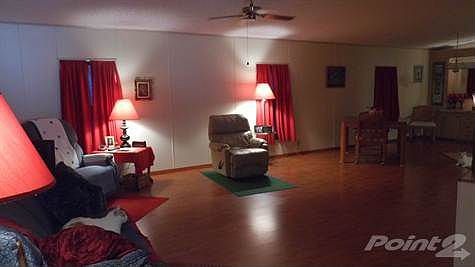 Living Room. Call Colleen 813-650-5051\n