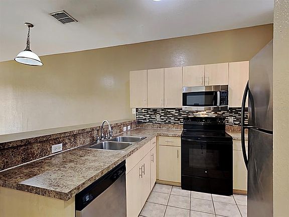 3rd image of 176 Ocean Bluff Dr Unit 176