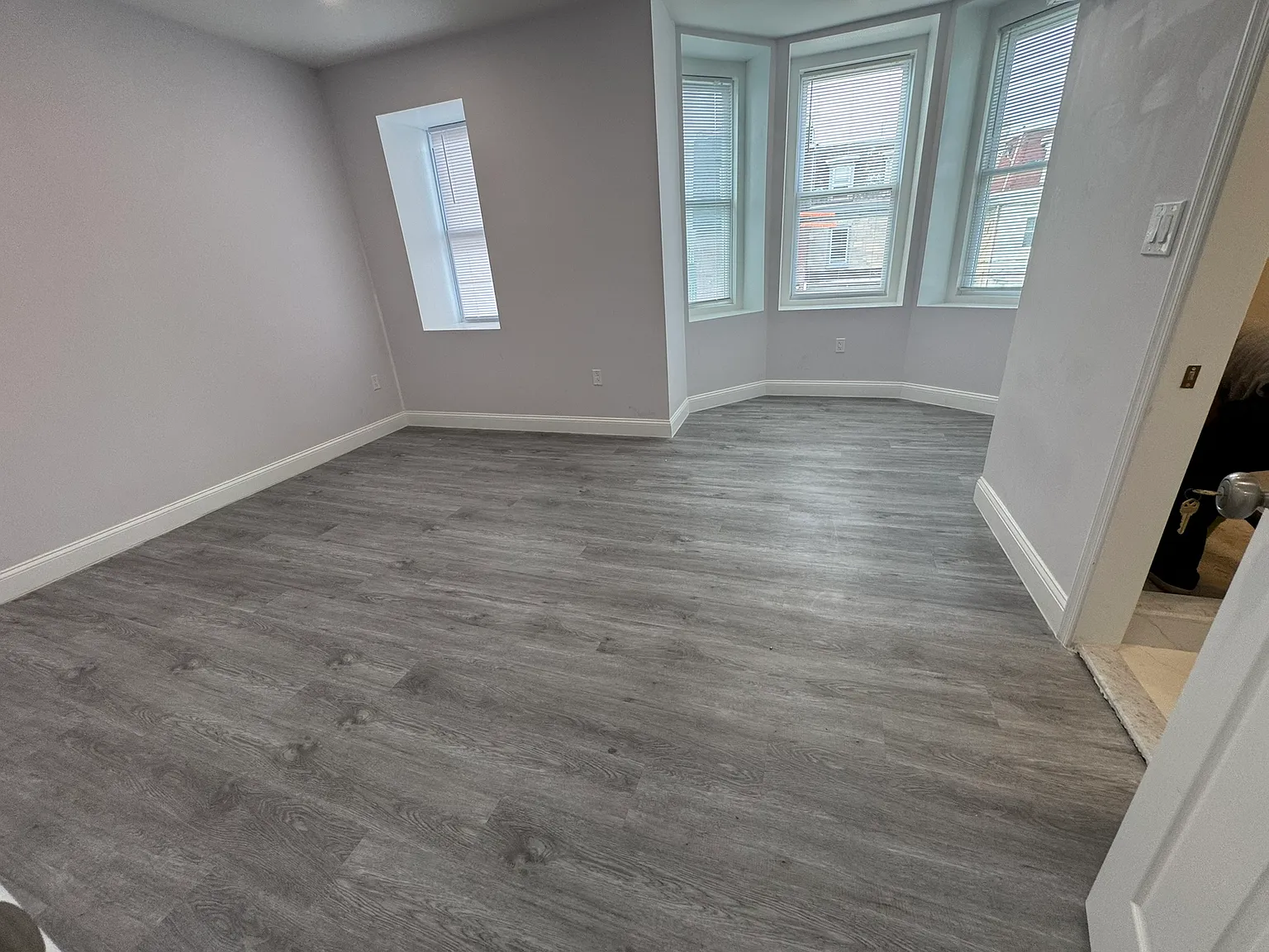 1 bed, 400 sqft, $1,195 — Photo 4
