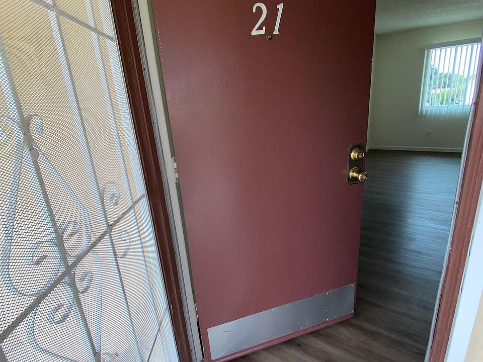 1st image of 918 S Atlantic Blvd #21