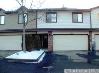 8805 N Maplebrook Ct, Minneapolis, MN 55445