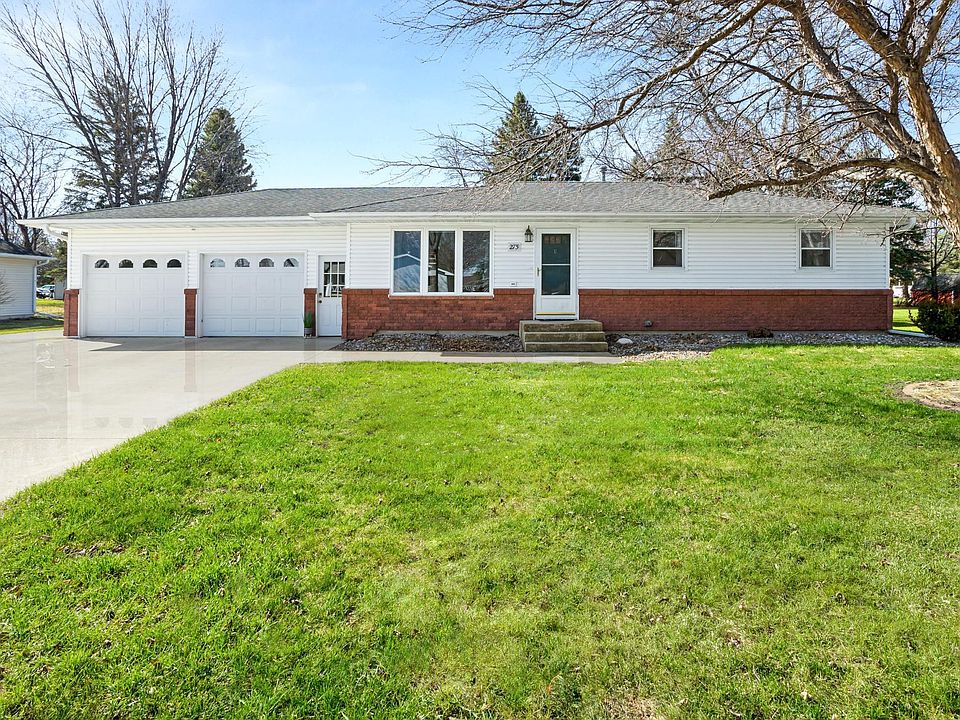 1st image of 275 Crescent Dr