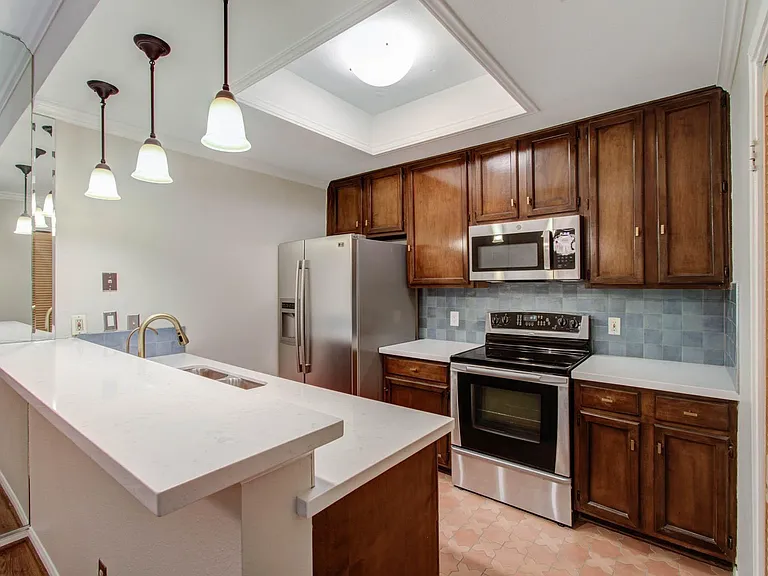 11711 Memorial Dr #188 — Photo 6