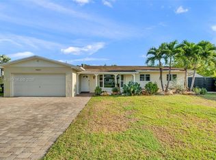 14241 SW 83rd St, Miami, FL 33183