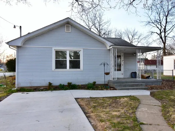 110 E 3rd St, Williamsport, IN 47993