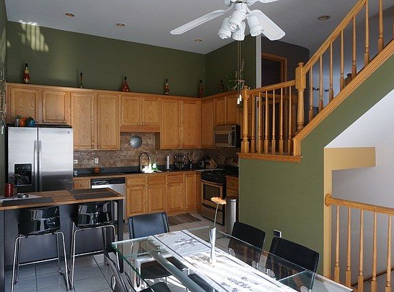 4th image of 6221 S Knox Ave Unit G