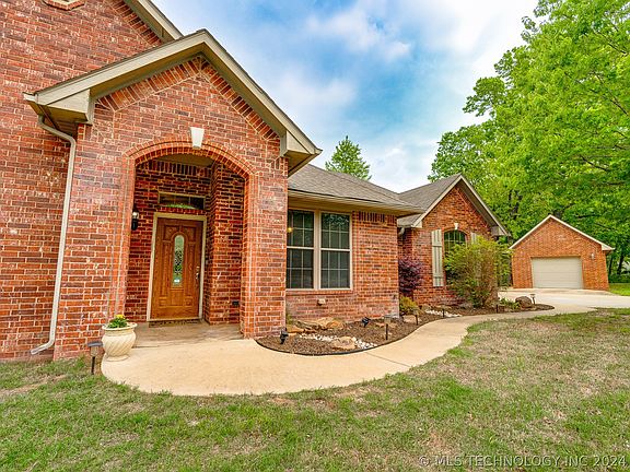 2nd image of 19940 County Road 1542