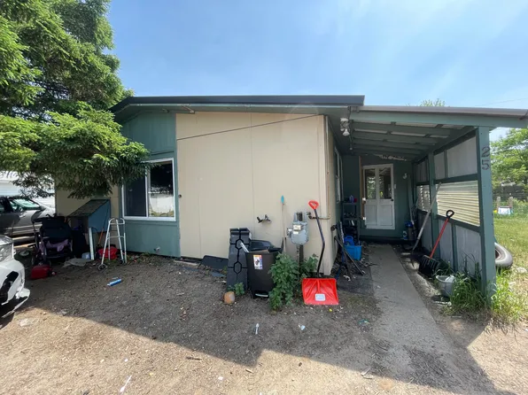 25 Clubhouse Dr, Kincheloe, MI 49788