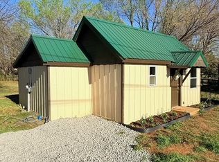 518 NW 6th St, Checotah, OK 74426