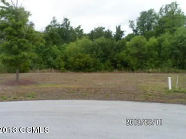 114 Ellery St, Newport, NC 28570