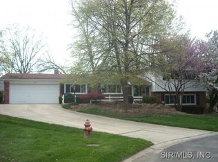 429 Sunset Dr, Edwardsville, IL 62025