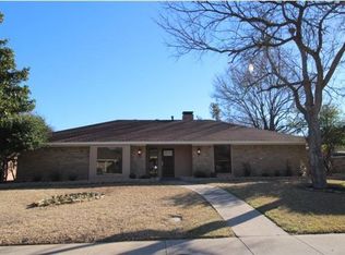 10118 Apple Creek Dr, Dallas, TX 75243