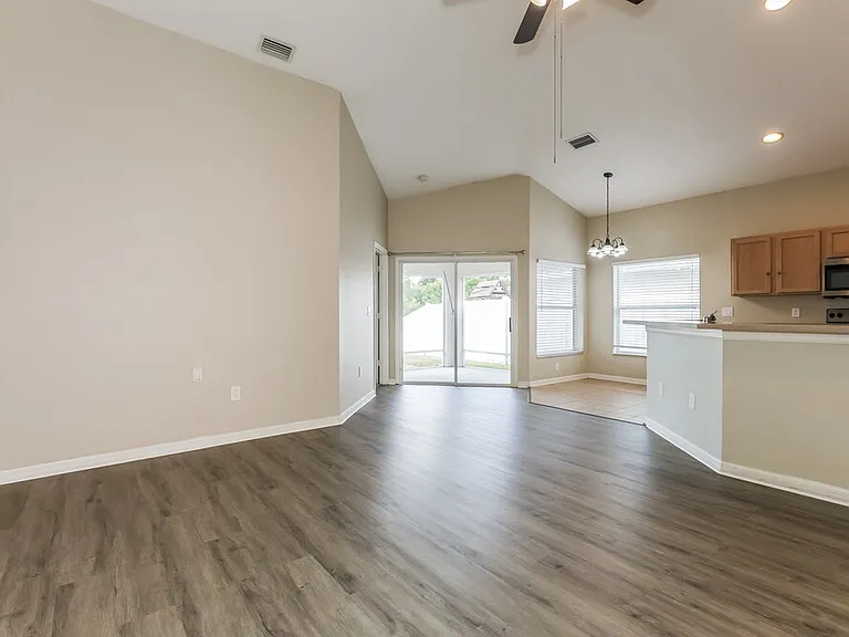 3832 Washburn Pl — Photo 8