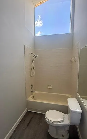 4367 Woodstock Dr #C — Photo 2