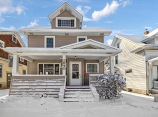 1640 Laurel Ave, Saint Paul, MN 55104
