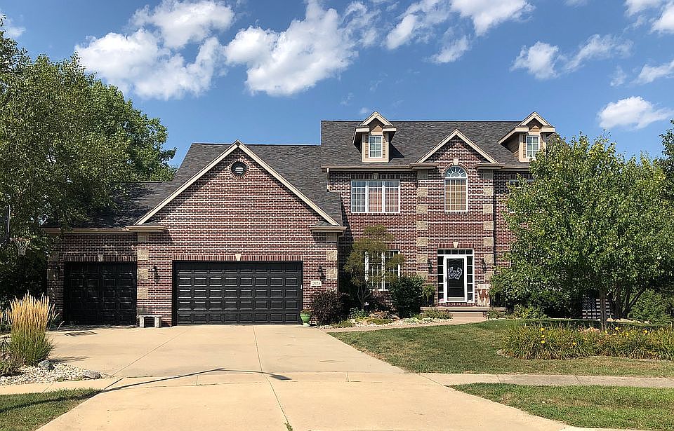 1st image of 2025 Creekview Ct