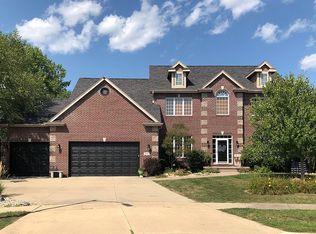 2025 Creekview Ct, Waukee, IA 50263