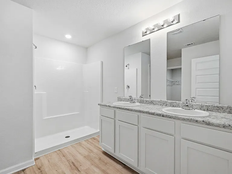 5367 Peach Dr — Photo 38
