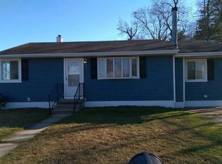 811 Barkwood Rd, Glen Burnie, MD 21061