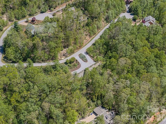 3rd image of 67 Clear Water Trail Rd #511