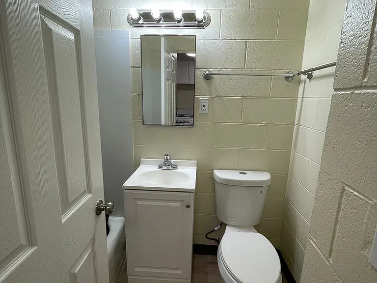 Olive Terrace Apartments — Photo 19