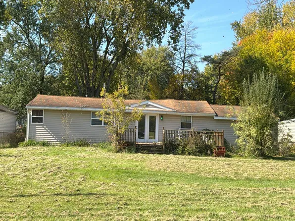 2140 Mackinaw Dr, Davison, MI 48423