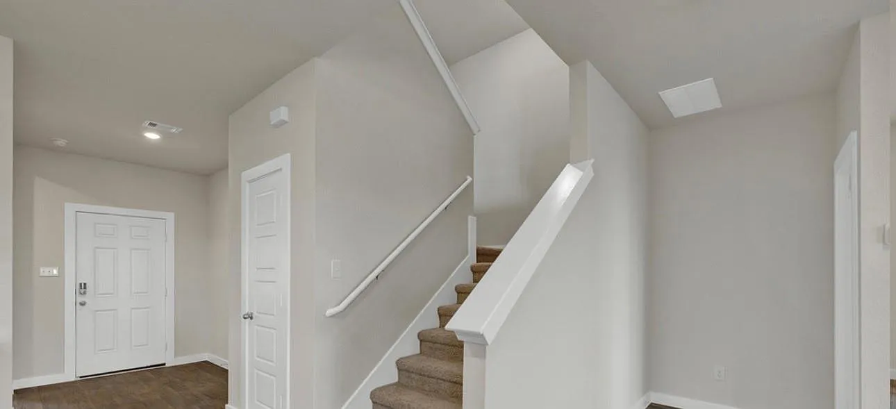 4 bed, 3.0 bath, 2164 sqft, $2,100 — Photo 4