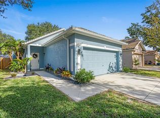 6937 Exeter Park Pl, Apollo Beach, FL 33572