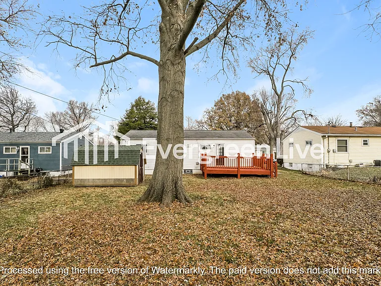 1070 Ozment Dr — Photo 14
