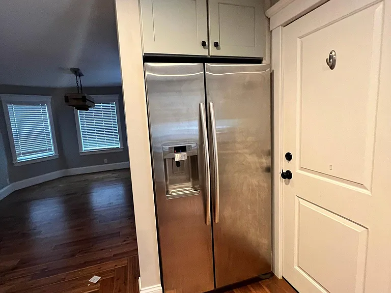 82 Essex St #1 — Photo 8