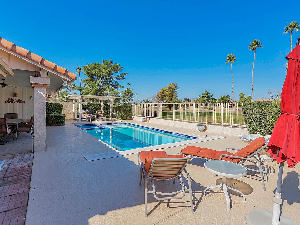 1st image of 9208 W Kerry Ln