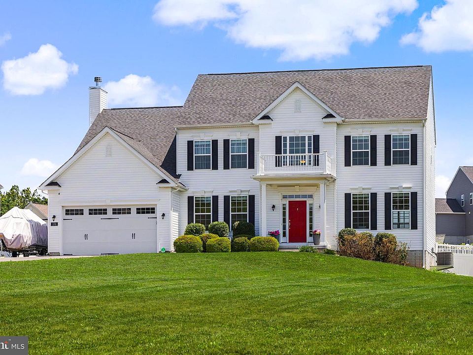 1st image of 170 Chesterfield Dr