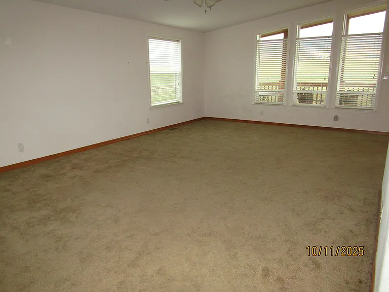 733 Prater Canyon Rd — Photo 14
