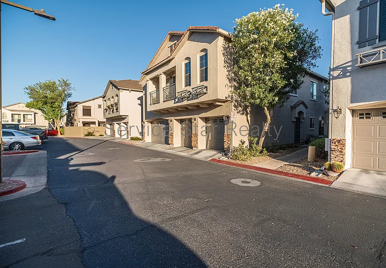 2150 E Bell Rd #1102 — Photo 3