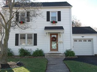 180 E Spring St, Somerville, NJ 08876