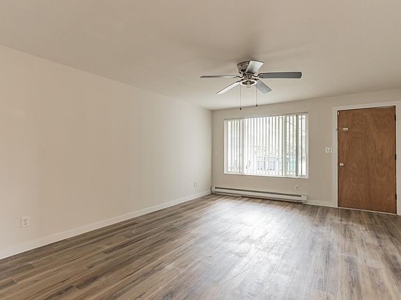 4th image of 7126 49th Dr NE #5