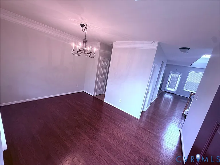 936 Jamerson Ln — Photo 6