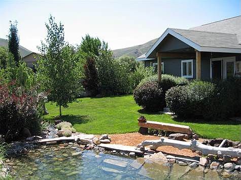 Delightful Yard