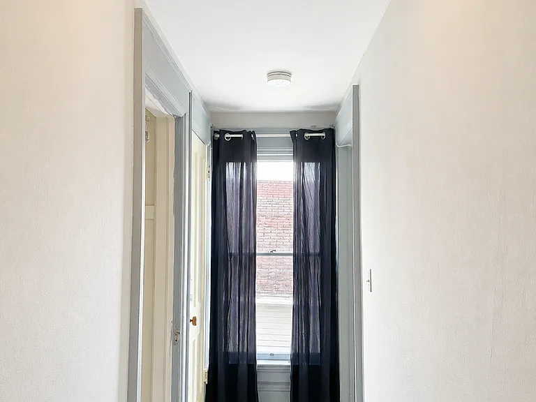 541 Mount Vernon St #541A — Photo 8