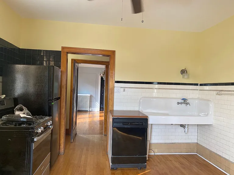 2539 W Coyle Ave — Photo 6