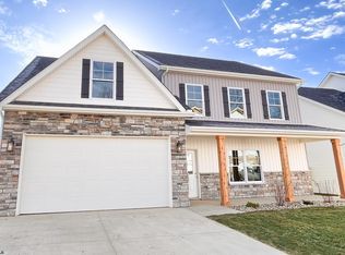 1027 Slippery Elm Ln, Morgantown, WV 26501