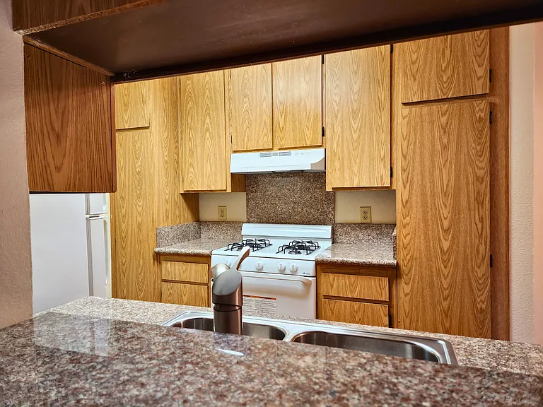432 S. Normandie Ave, Los Angeles, CA 90020 — Photo 29